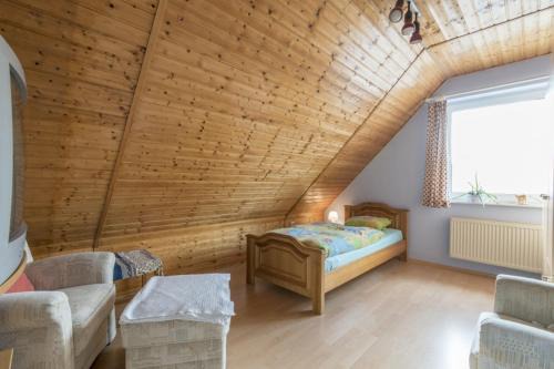 Region Hannover District House | Private Rooms