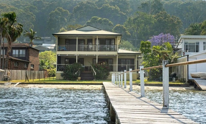 Pretty Beach House | Private Sands, Wagstaffe