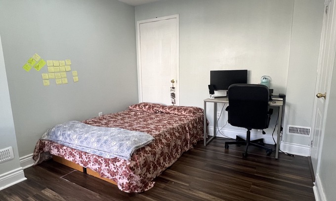 Brampton House | Private studio unit close to transit