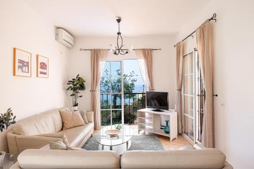 Torrox Ski Chalet | Private villa in Tamango Hill