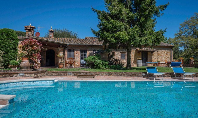 Gambassi Terme Villa | Private Villa with A/C, private pool, WIFI, TV, terrace, pets allowed, close to San Gimignano