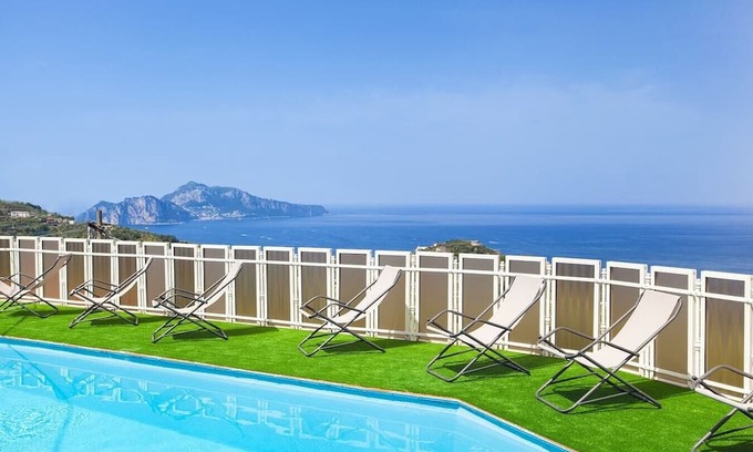Schiazzano Villa | Private villa with swimming pool in Sorrento