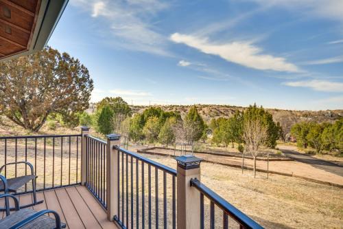Palisades House | Private Yard and Fishing Dock Canyon Rim Retreat
