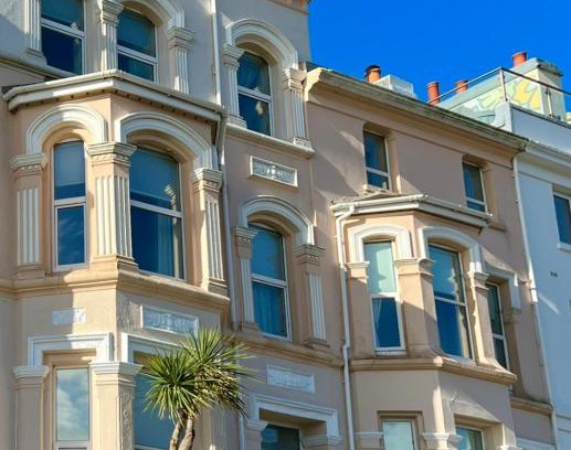 Douglas Apartment | Promenade House