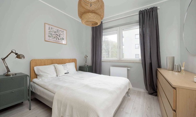Psie Pole Apartment | Promenades Green Wrocław | Stylish Apartment with Parking