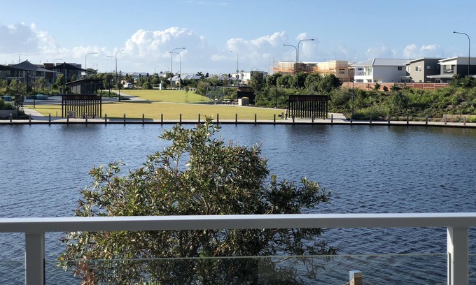 Birtinya Apartment | Property Vine - Waterline