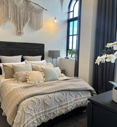 Geelong Apartment | Provincial Heritage CBD-Geelong