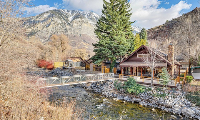 River Bottoms Cabin | Provo River Cabin w/Private Bridge & Trail Access