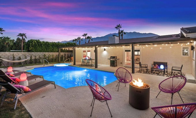 Desert Park Estates House | PS Playhouse: Playtime Found at Comfortable and Easy to Enjoy Home