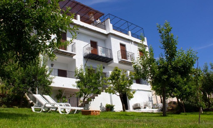 Bubion Apartment | Puerta Bubión Apartamentos