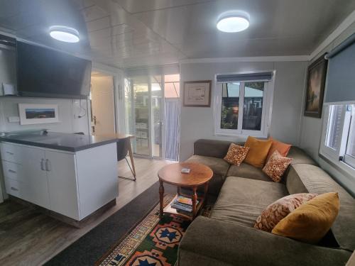 Richmond Other | Pukeko Cottage
