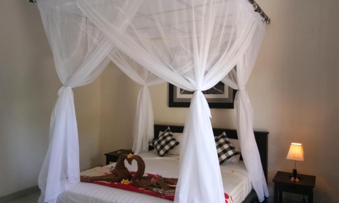 Pemuteran Bed & Breakfast | Puri Batu Inn