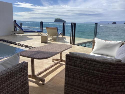Sengkidu Resort | Puri Oka Beach Bungalows