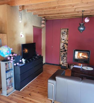Dranouter House | Purple Papillon