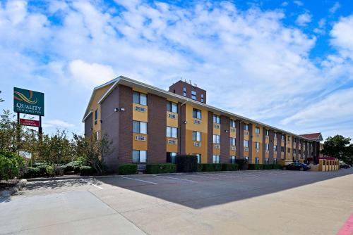 Irving Hotel | Quality Inn DFW Airport North - Irving