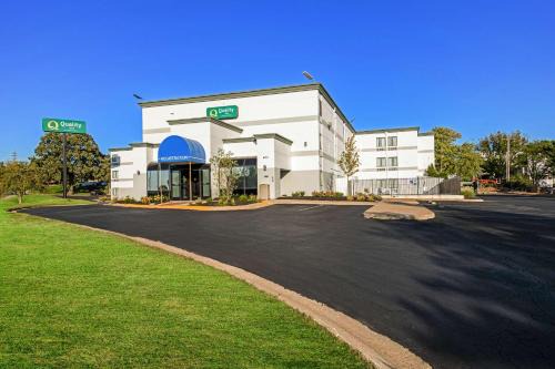 Merriam Hotel | Quality Inn Merriam Kansas City