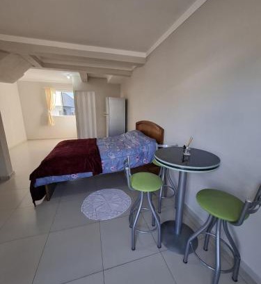 Encantado Apartment | Quarto com banheiro na cidade do Cristo