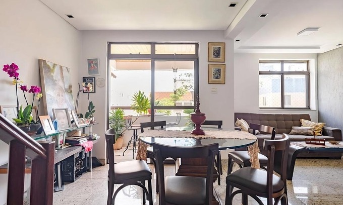 Buritis Apartment | Quarto de Casal em Apartamento - Belo Horizonte - Buritis