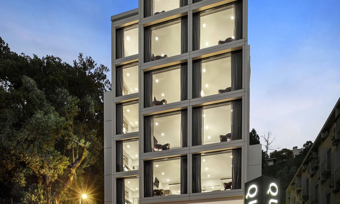 Perth Central Business District Apartment | Quest Mounts Bay Road
