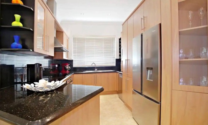 Belmore House | Quiet 4 Bedrooms House in Belmore