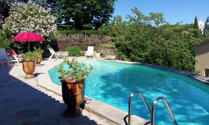 Les Angles Villa | Quiet and sunny villa with pool 2 km from Avignon city center