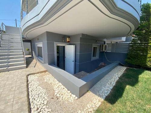 Paralias Apartment | Quiet apartment in Artemis, Athens Airport