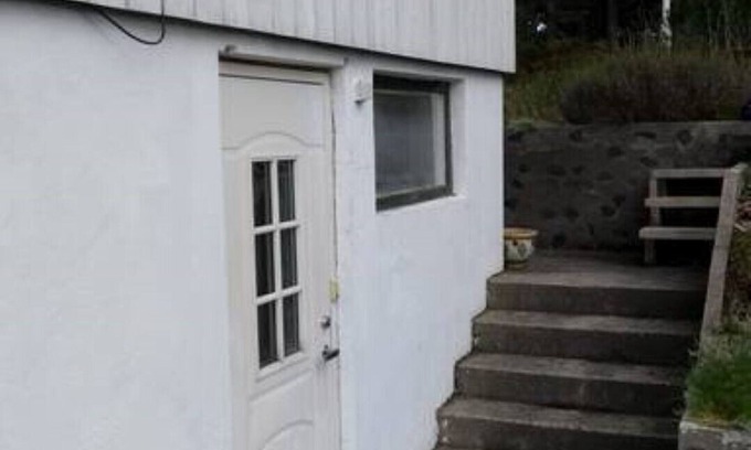 Arendal Apartment | Quiet area 25 walk from the City