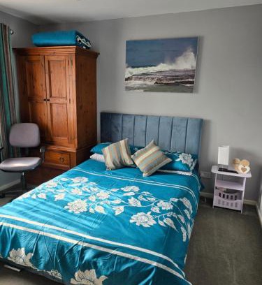 Rushden House | Quiet cul de sac Rushden
