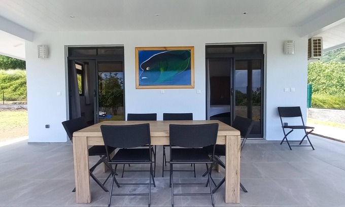Taiarapu-Ouest House | Quiet detached house near the famous Teahupo'o wave