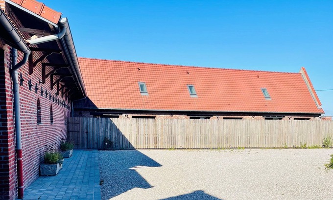 La Chapelle-d'Armentieres House | Quiet, cosy gîte in renovated farmhouse