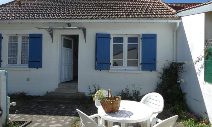 Notre-Dame-de-Monts House | Quiet house in Notre-Dame-de-Monts, 400m from beach, pets allowed