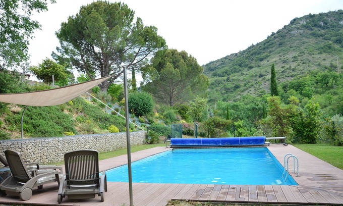 Rompon House | QUIET HOUSE WITH HILLSIDE VIEWS, LARGE TERRACE AND SWIMMING POOL