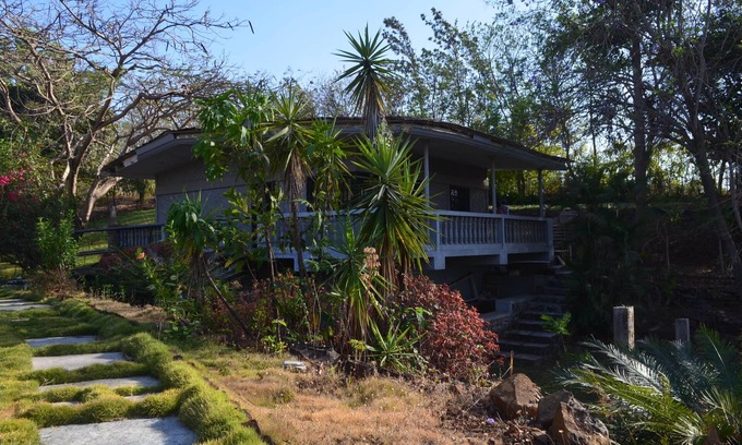 Wadgaon Cottage | Quiet, peaceful location, ideal for romantic getaways and family vacations alike
