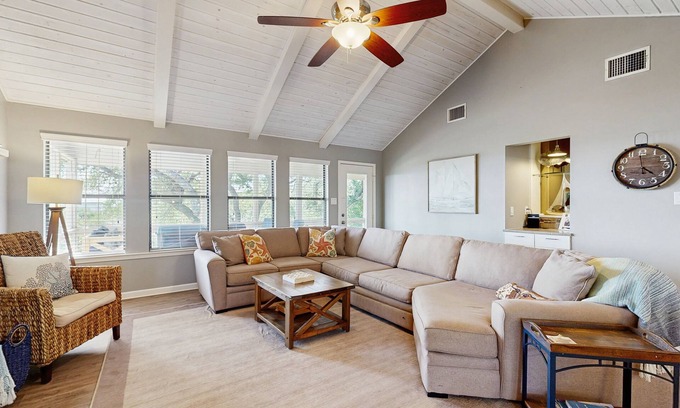 Canyon Lake House | Quiet, private retreat with lake views, huge covered deck, W/D, & fenced yard