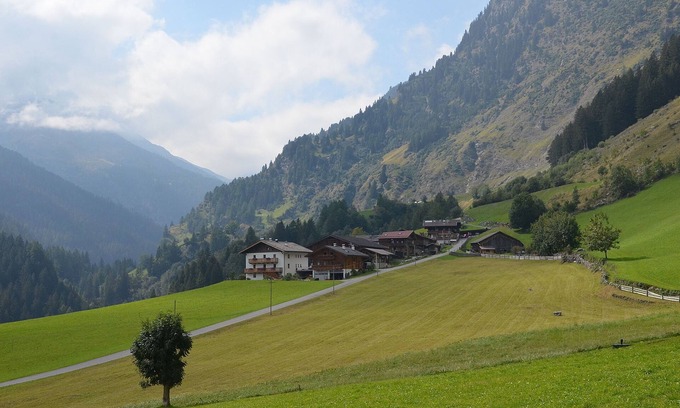 Moso in Passiria Apartment | Quiet vacation on the mountain farm