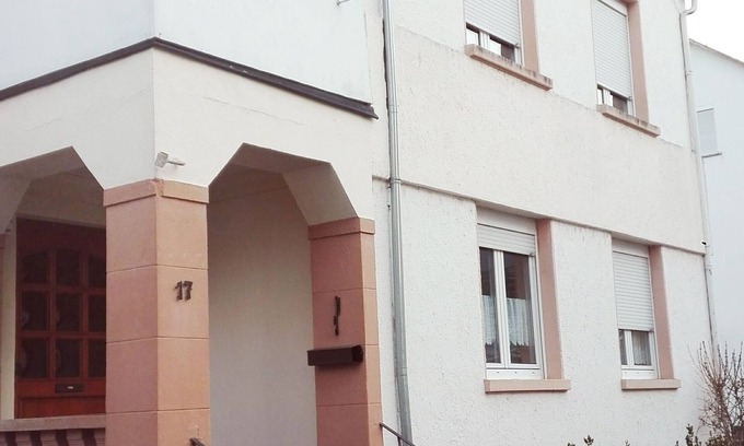 Bullay Apartment | Quiet, yet centrally located, newly renovated apartment for 2-4 people