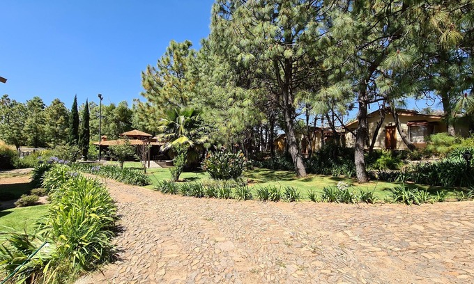 Atemajac de Brizuela Hotel | Quinta Tere Hotel & Gallery