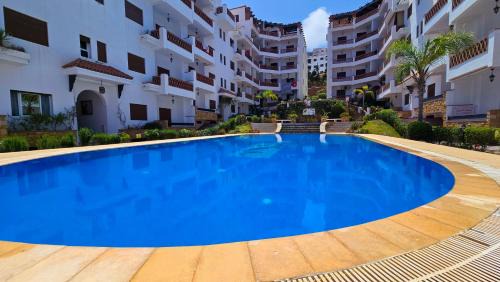 Oued Laou Apartment | Résidence Al Kassaba, Beach, Pool, Fast Wifi