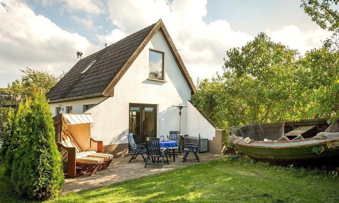 Parchtitz House | RügenHerz Fischerhütte