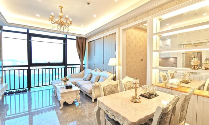 Luohu Apartment | R.H Aparthotel