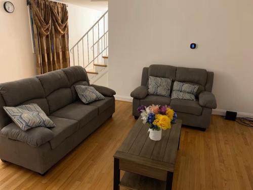Parkville House | R2 Near to Towson and Morgan University