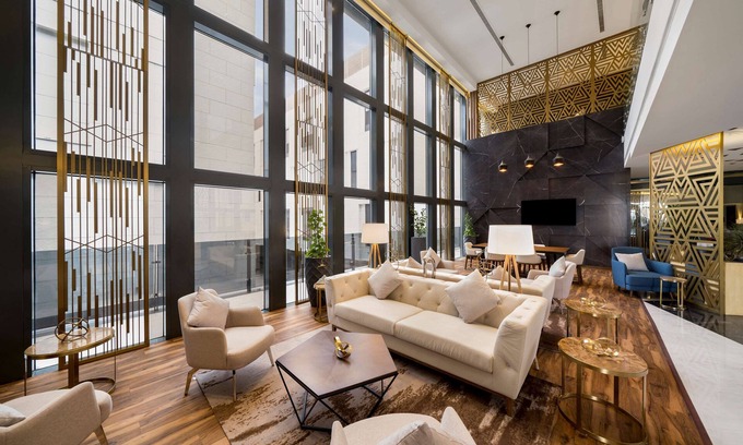 Qurtubah Hotel | Radisson Blu Hotel Riyadh Qurtuba