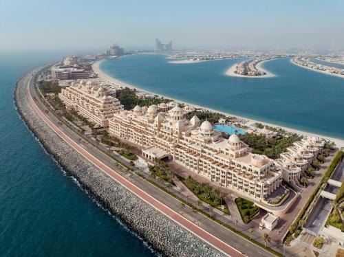Palm Jumeirah Resort | Raffles The Palm