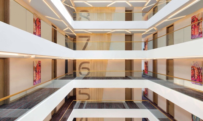 Al Ghubrah Ash Shamaliyyah Hotel | Ramada Encore by Wyndham Muscat Al-Ghubra