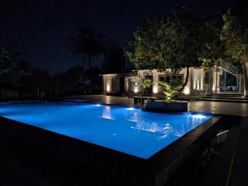 Kalyan Villa | Rambaug Farm- Massive Pool, Lawns & More!