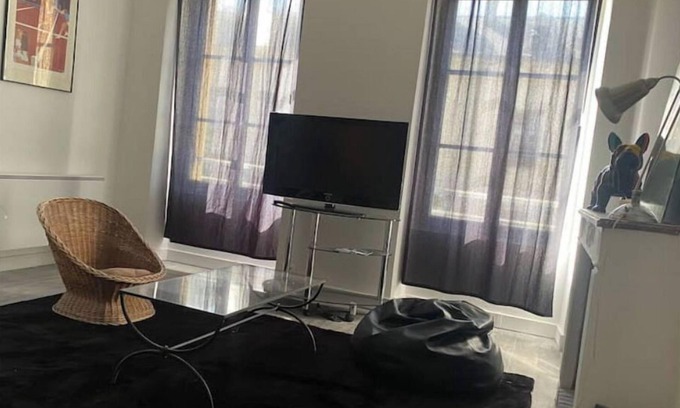 Rambouillet Apartment | Rambouillet - Centre Ville