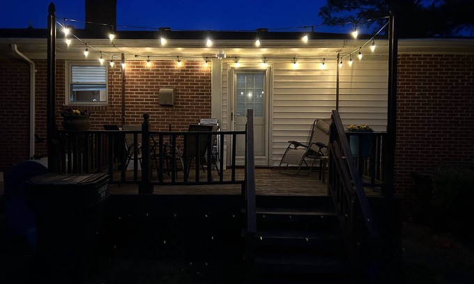 Durham House | Ranch home, 3 private bedroom suites with full private bathrooms, near Duke Univ