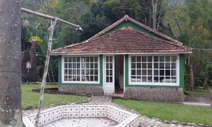 Itatiaia Ski Chalet | Rancho Inn: Cottage with waterfalls