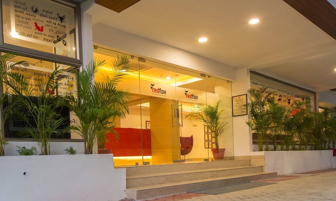 Tiruchirappalli Hotel | Red Fox by Lemon Tree Hotels, Tiruchirappalli (Trichy)