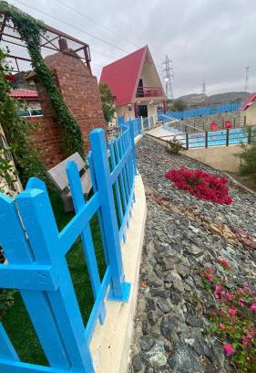 Hatta Ski Chalet | Red Hut Resort